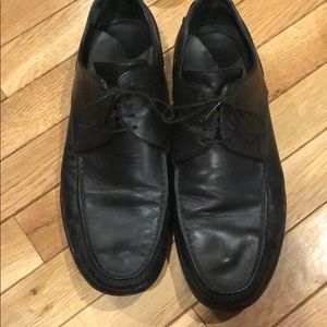 Men’s shoe